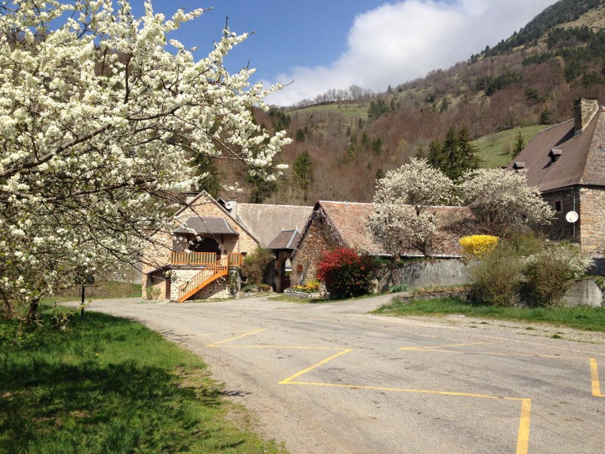 Bed and Breakfast Au Fil Des Saisons Les Cotes de Corps Exterior foto