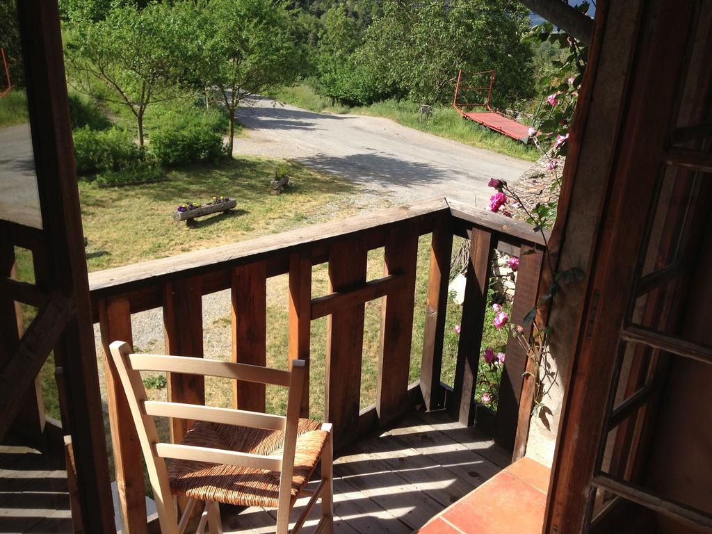 Bed and Breakfast Au Fil Des Saisons Les Cotes de Corps Zimmer foto